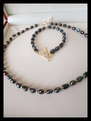 Handcrafted dark baroque pearl necklace with gold toggle clasp